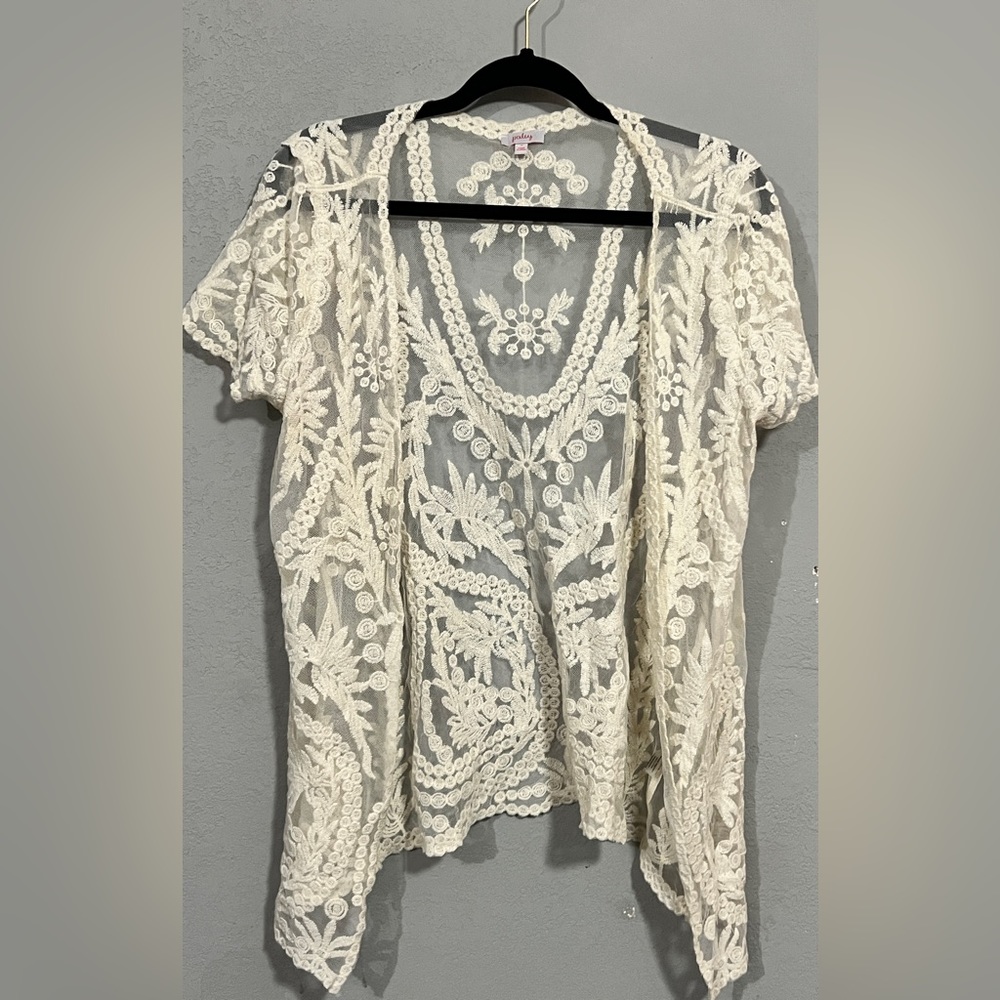 Pixley Lace Crochet Cardigan, Size M. - Picture 4 of 4